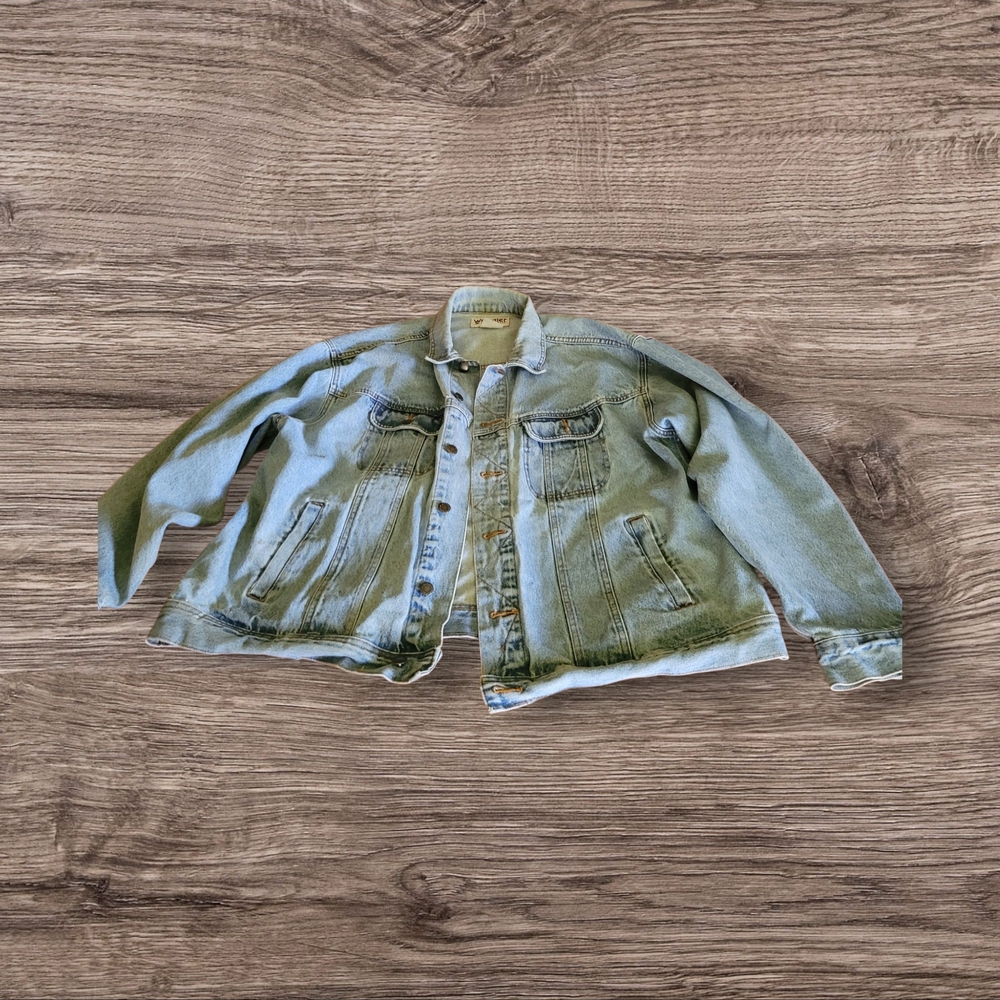 Wrangler Rugged Wear Denim Jacket - Picture 2 of 9